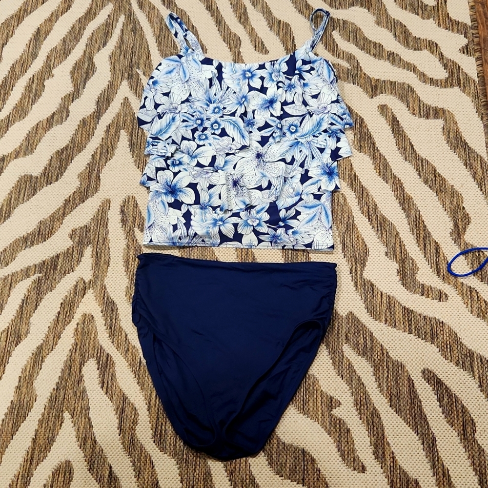 Coco Reef tankini 2 piece